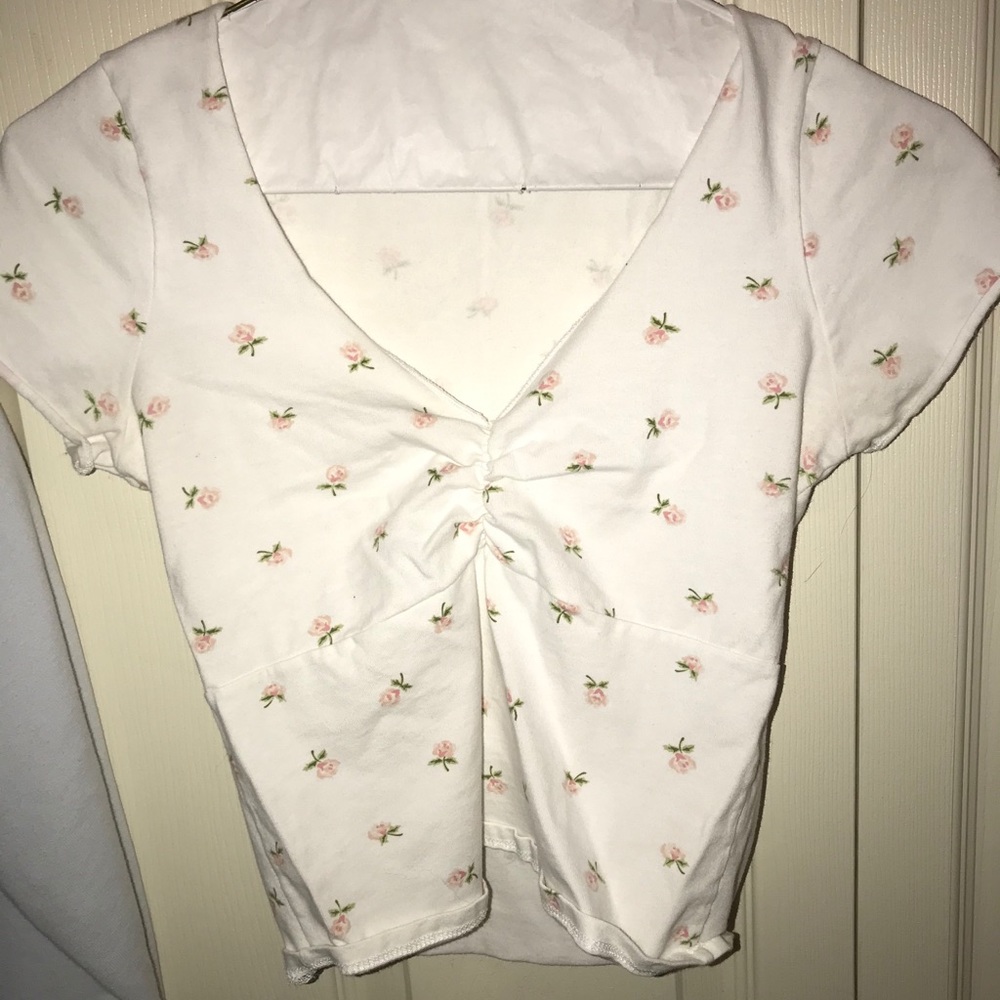 Brandy Melville shirt